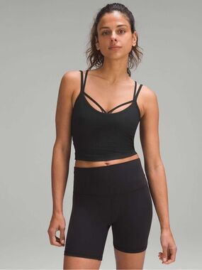 242. Lululemon Align Strappy Ribbed Tank Top
Black size 10 shelf bra